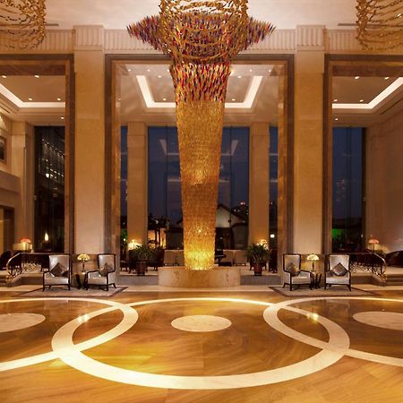 Отель Doubletree By Hilton Wuxi Уси Экстерьер фото