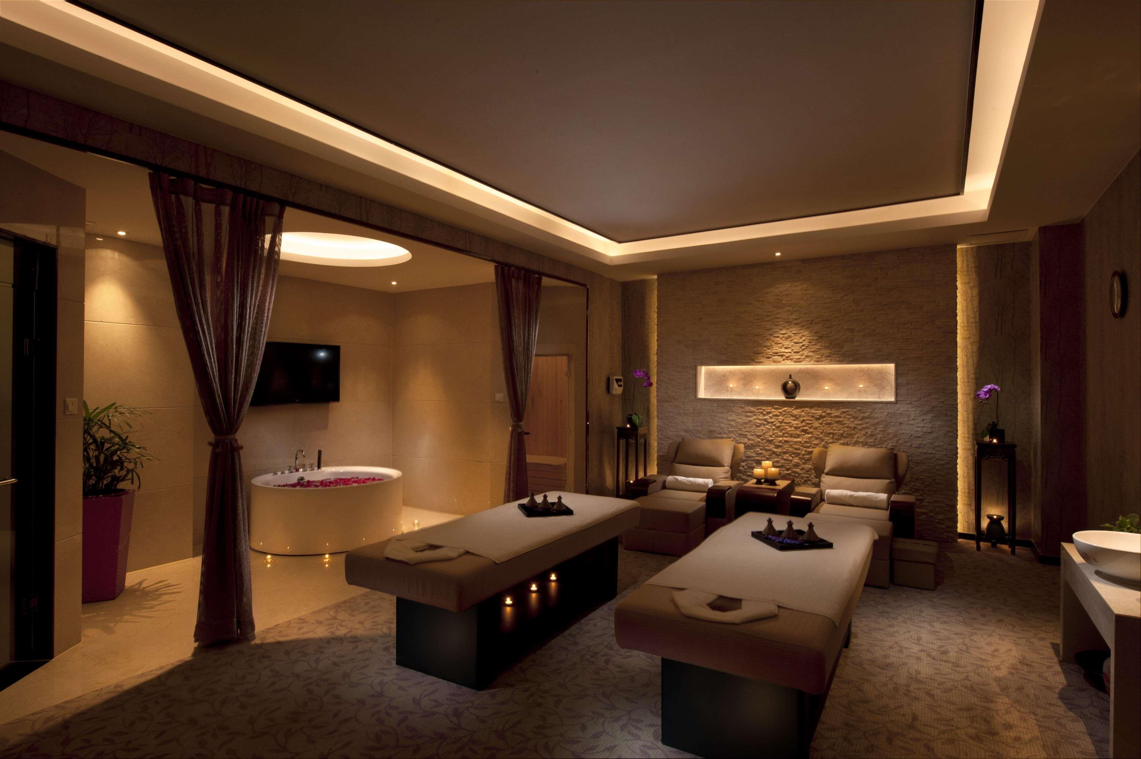 Отель Doubletree By Hilton Wuxi Уси Удобства фото