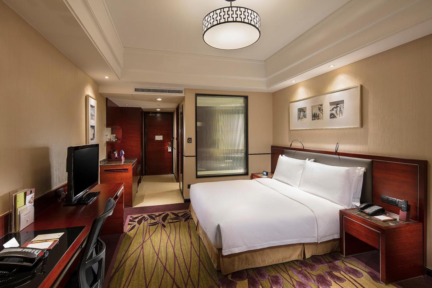 Отель Doubletree By Hilton Wuxi Уси Экстерьер фото