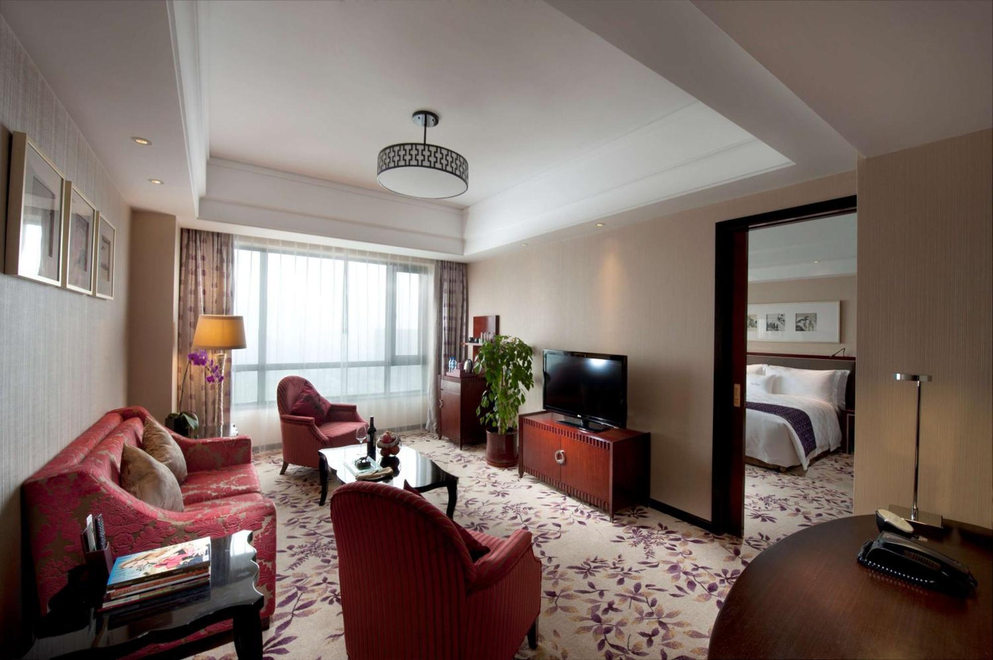 Отель Doubletree By Hilton Wuxi Уси Экстерьер фото